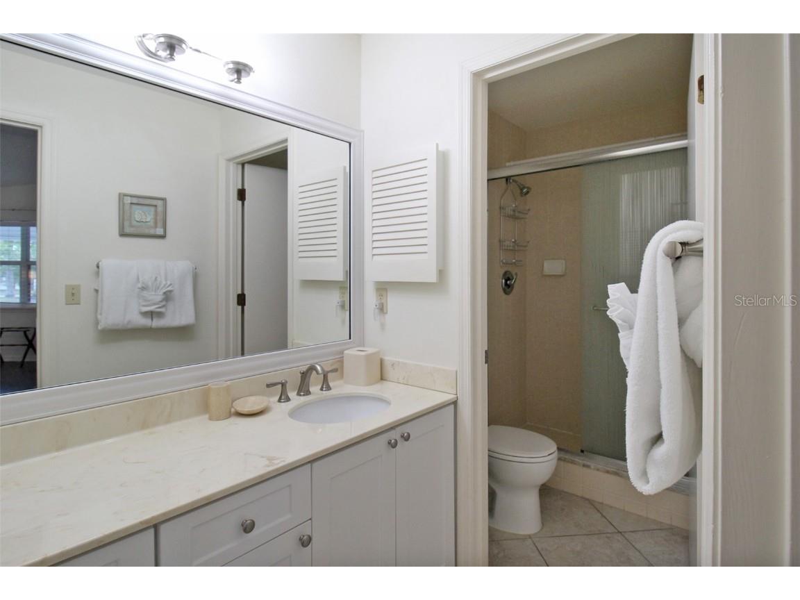 1260 Siesta Bayside Drive #1260-A Sarasota FL 34242 A4591700 image28