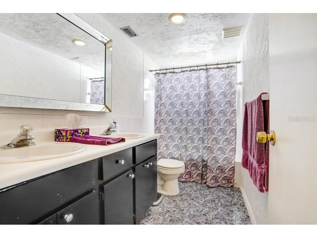 12600 Castleberry Court Bayonet Point FL 34667 TB8431878 image38