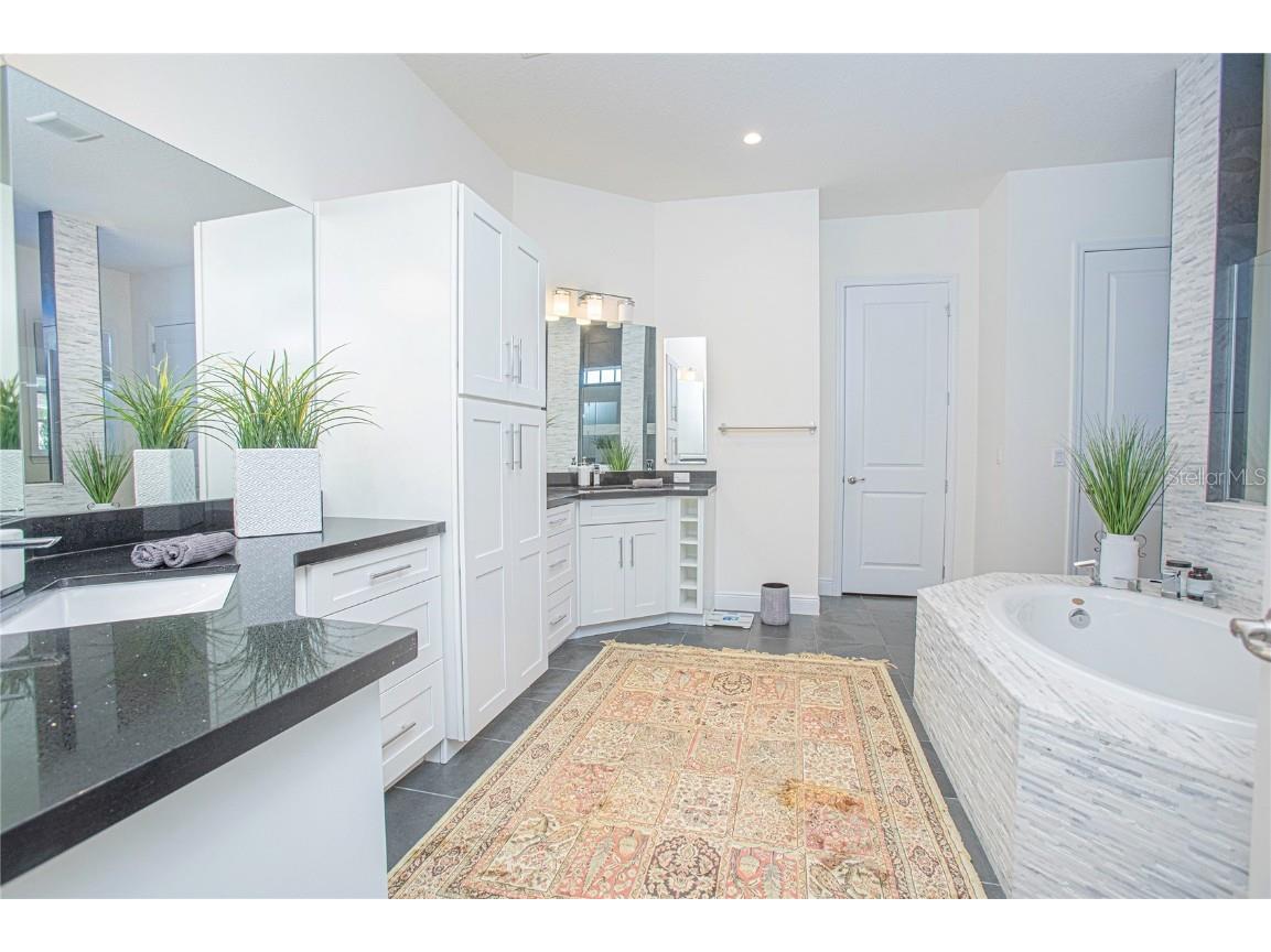 12601 Banting Terrace Orlando FL 32827 O6334504 image23