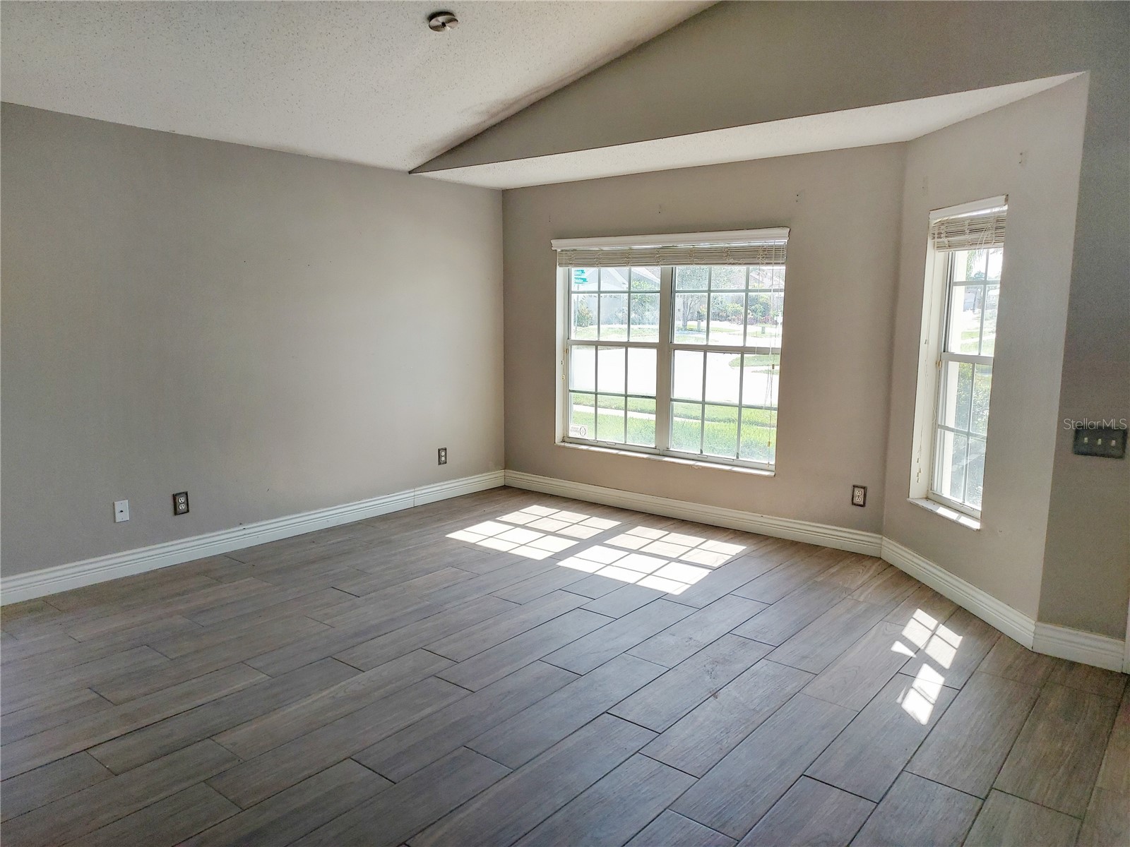 12603 Midpointe Drive Riverview FL 33578 TB8527899 image5
