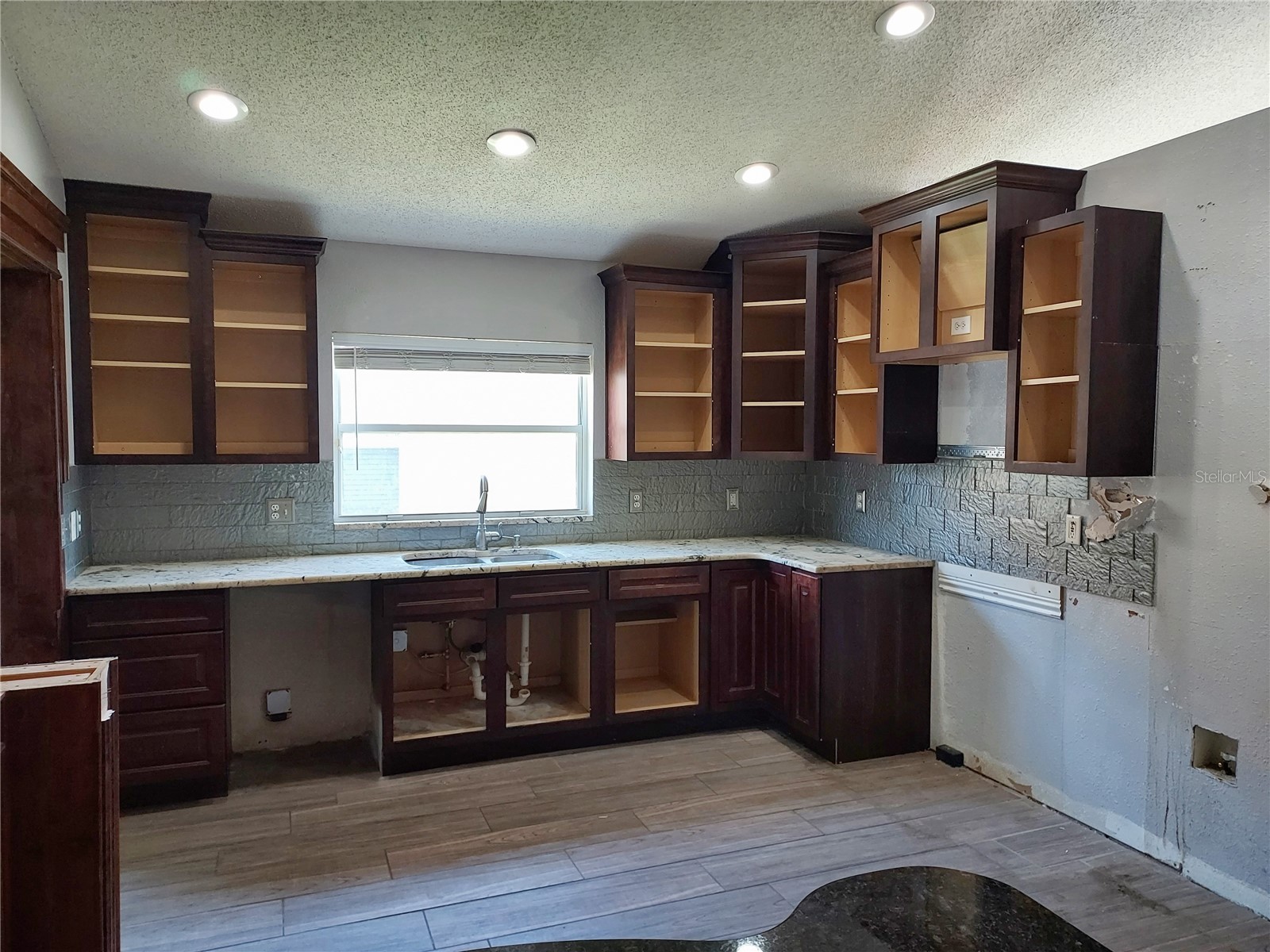 12603 Midpointe Drive Riverview FL 33578 TB8527899 image6