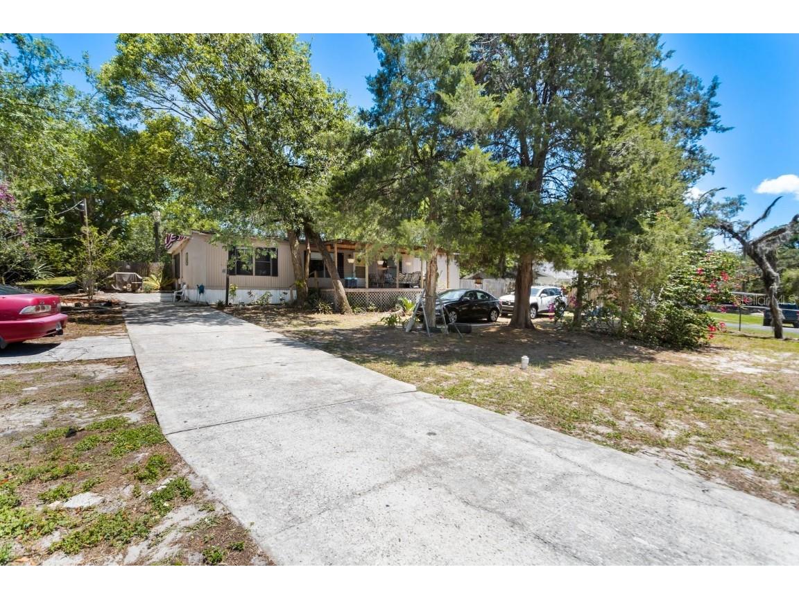 12604 Hicks Road Hudson FL 34669 U8199186 image1
