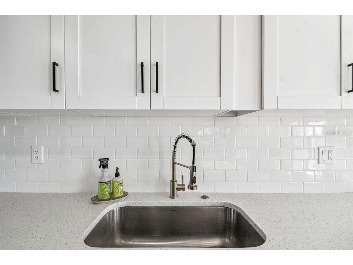 12605 4th Isle Hudson FL 34667 - GULF OF MEXICO TB8450215 image85