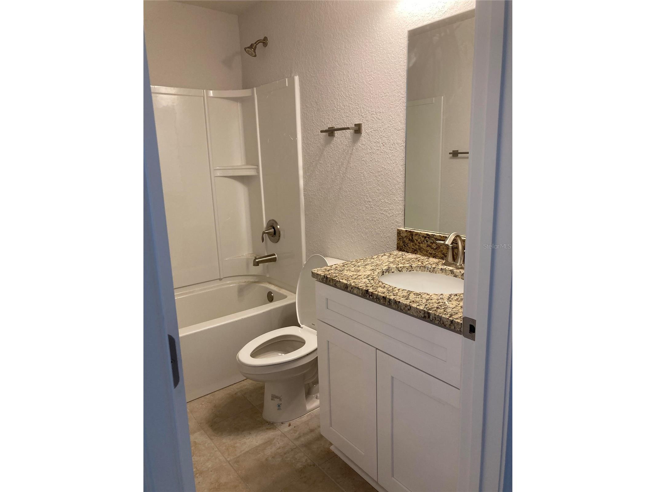 12605 NE 48th Street Oxford FL 34484 OM719776 image9