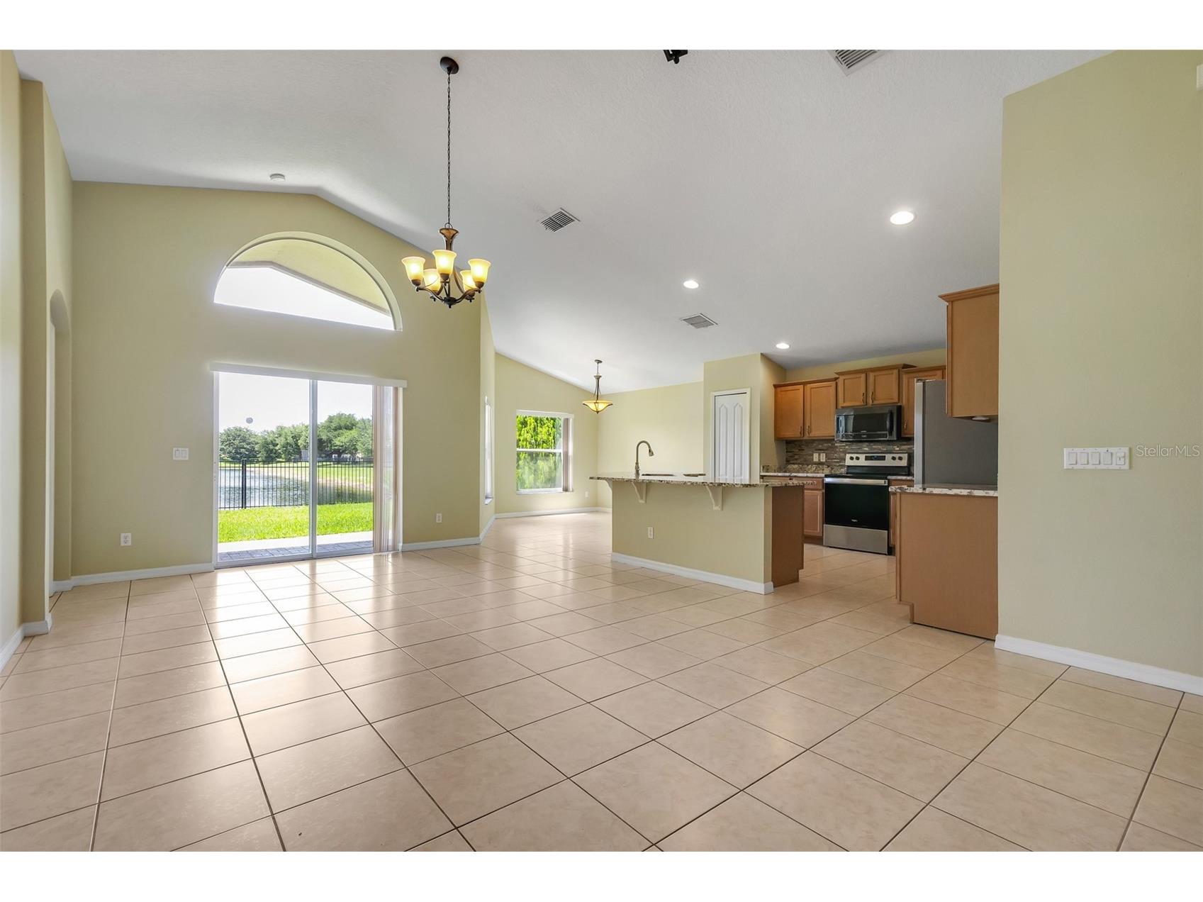 12608 Iris Lake Drive Orlando FL 32824 O6408112 image5