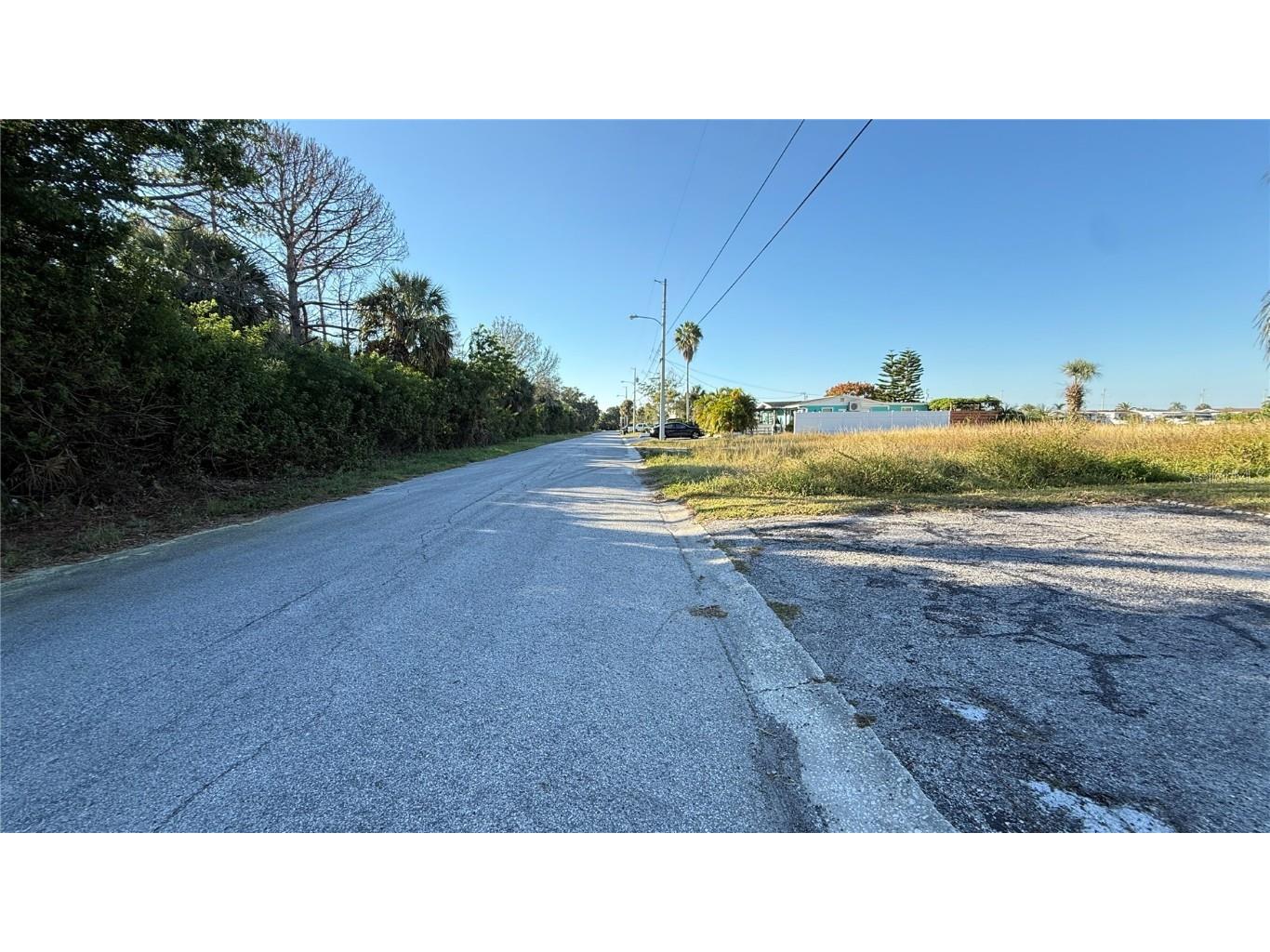 12609 1st Isle Hudson FL 34667 TB8438393 image4