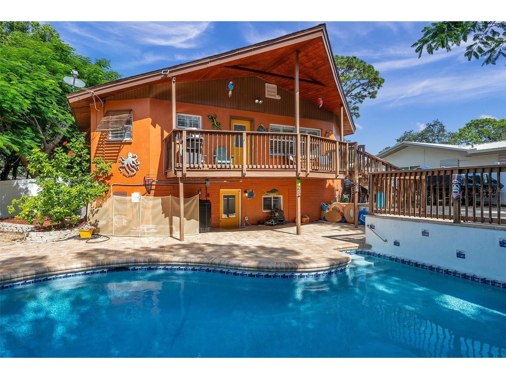 1261 12th Court SW Largo FL 33770 TB8373979 image1