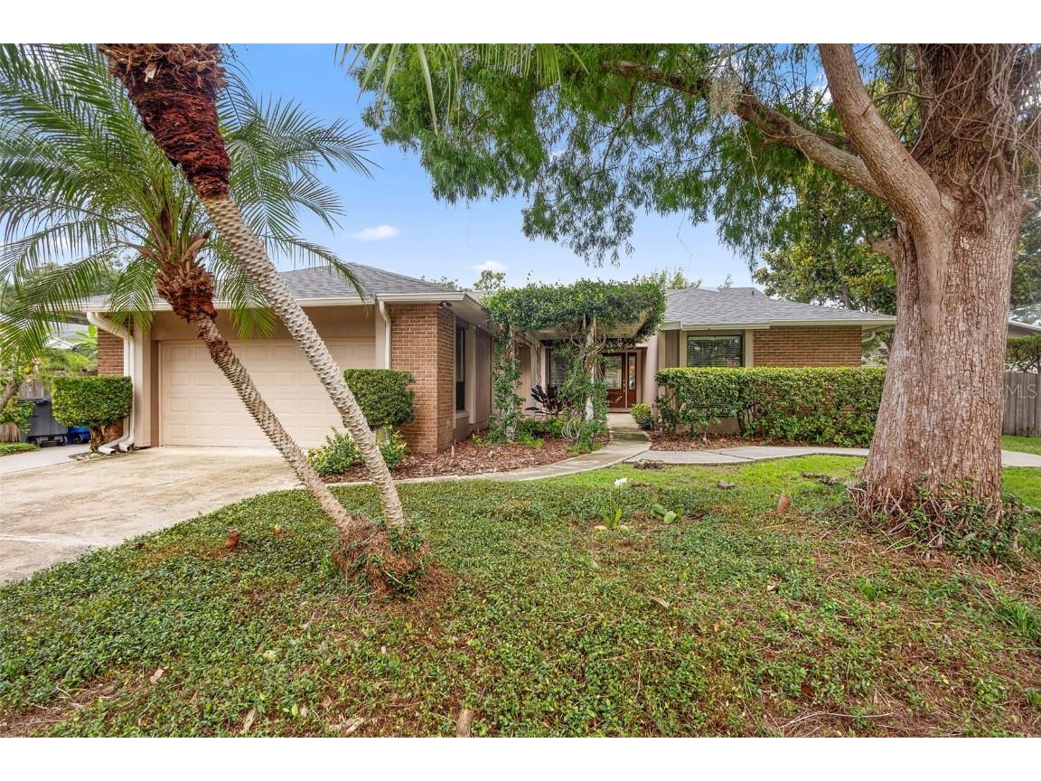 1261 Burning Tree Lane Winter Park FL 32792 V4943277 image1