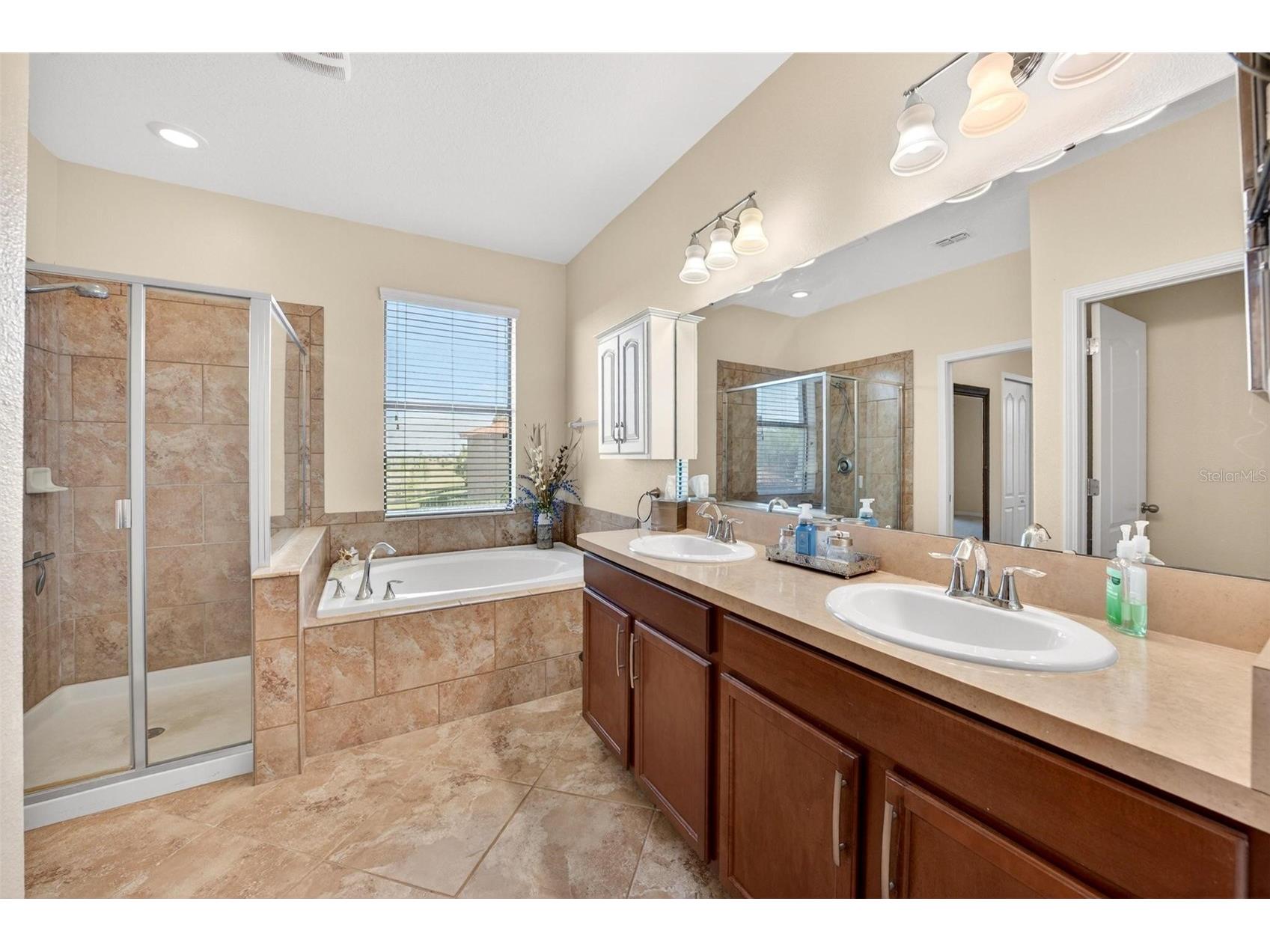 1261 Long Cove Loop #1261 Davenport FL 33896 A4690101 image13