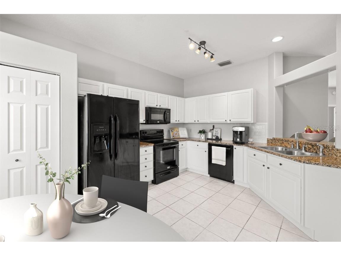 1261 Millbrook Circle Bradenton FL 34212 TB8435500 image9