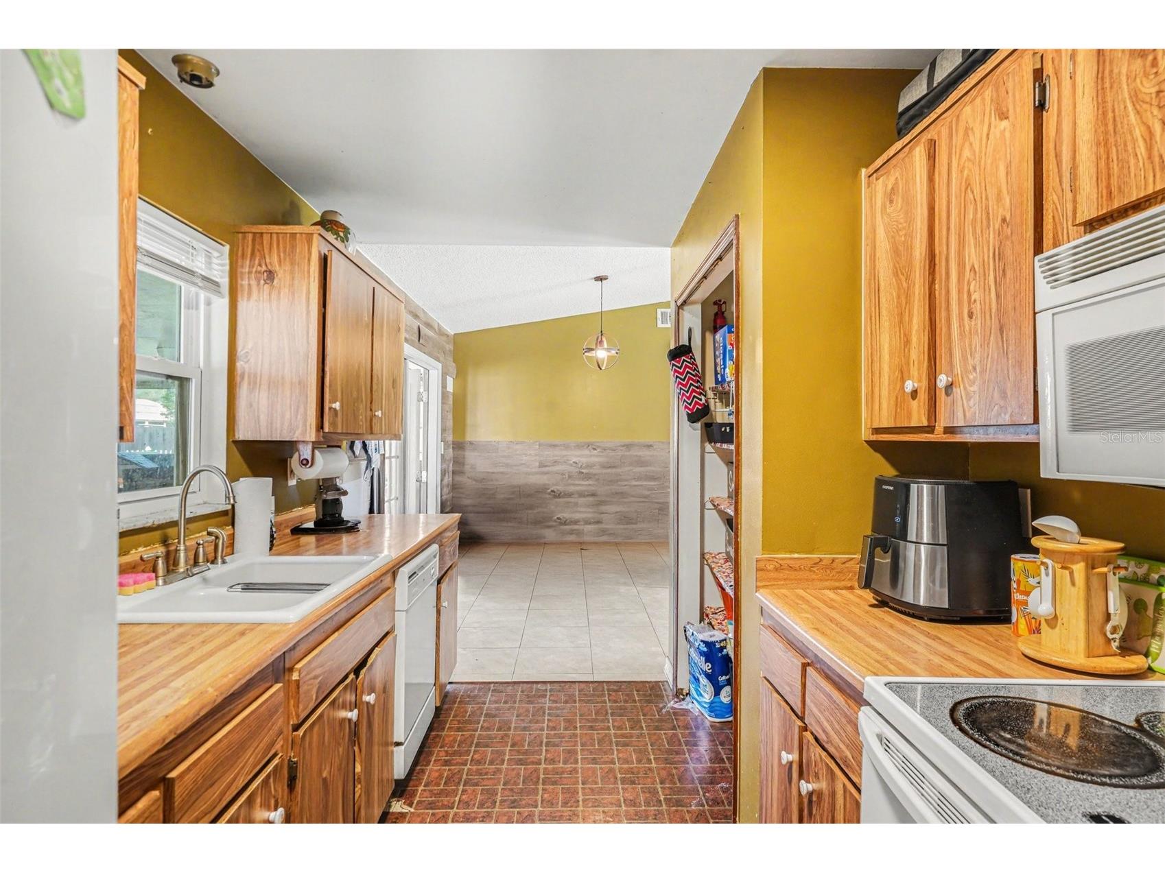 1261 Salina Street SE Palm Bay FL 32909 O6398565 image10