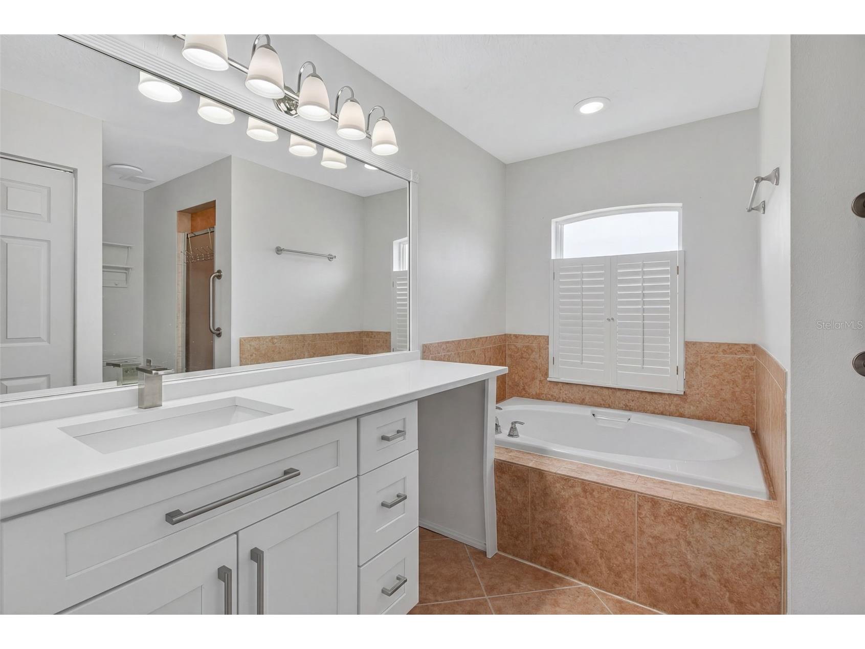 12611 Pineforest Way E Largo FL 33773 TB8511943 image28