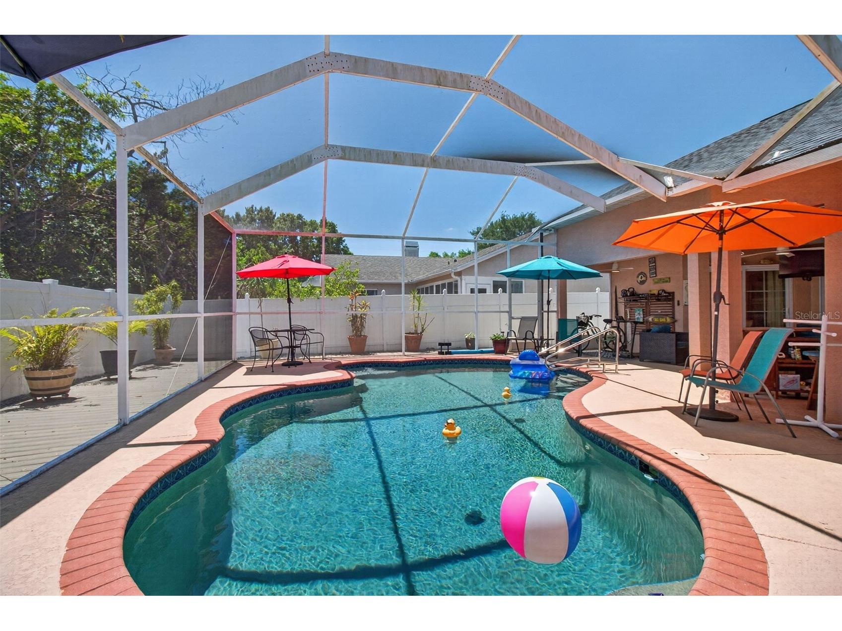 12611 Pineforest Way E Largo FL 33773 TB8511943 image42