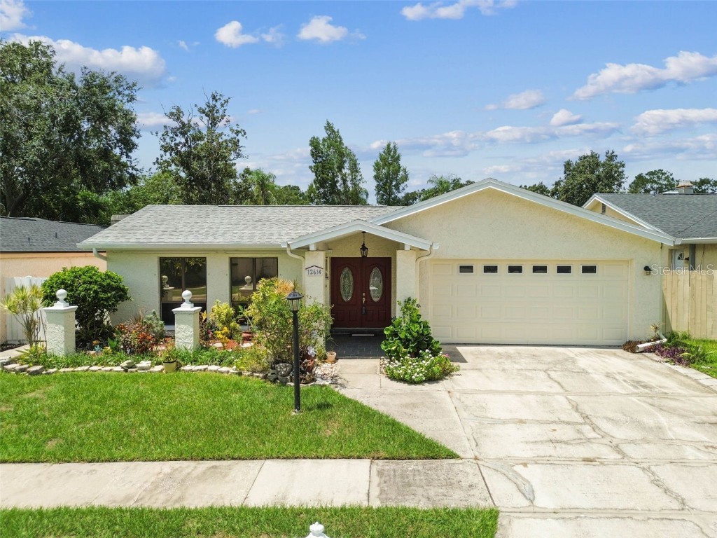12614 Catamaran Place Tampa FL 33618 TB8414054 image1
