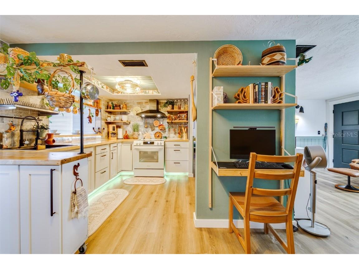 12615 Capitol Drive Hudson FL 34667 TB8446409 image18