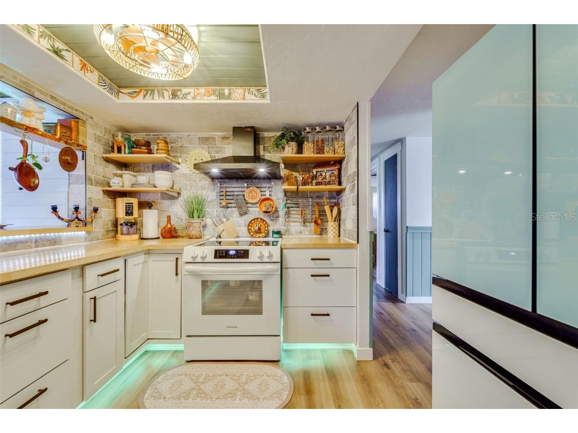 12615 Capitol Drive Hudson FL 34667 TB8446409 image3