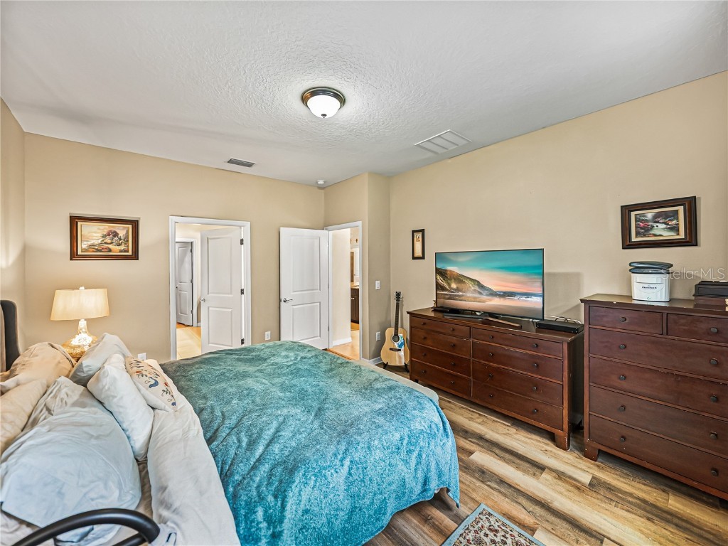 12615 Eastpointe Drive Dade City FL 33525 TB8409687 image26