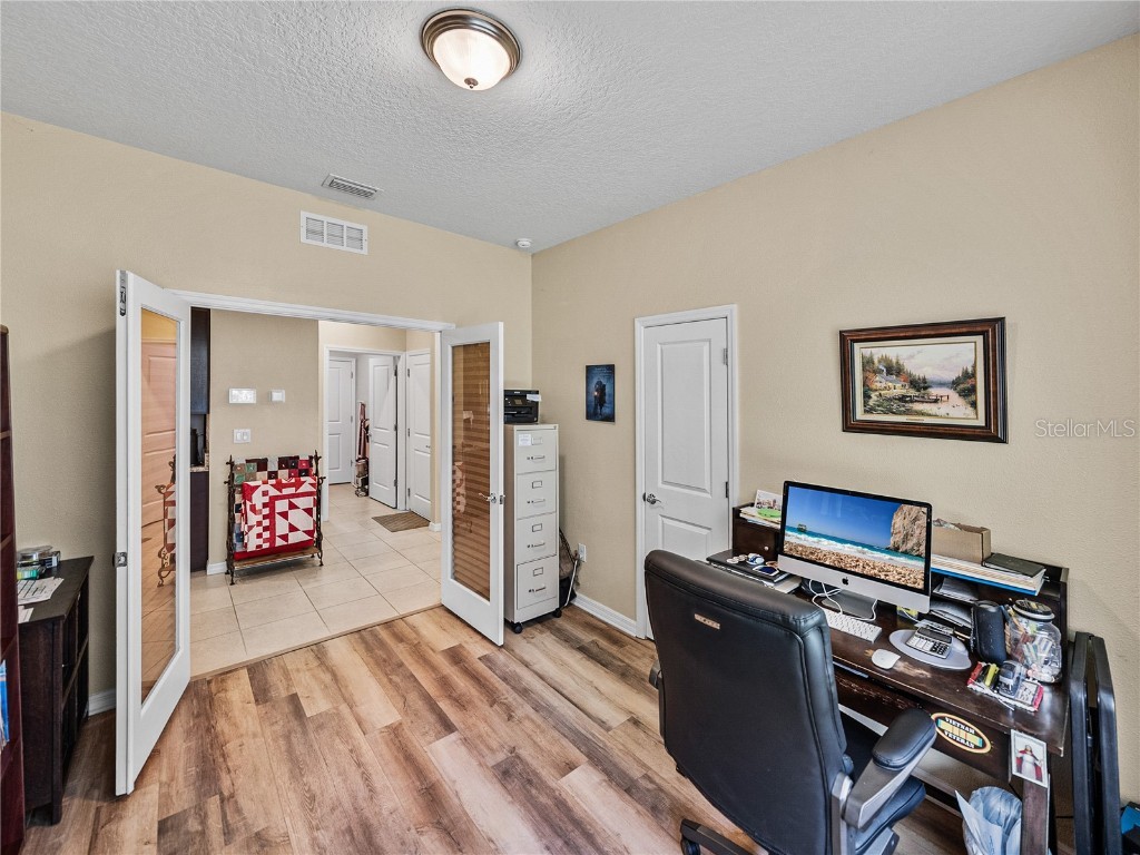 12615 Eastpointe Drive Dade City FL 33525 TB8409687 image37