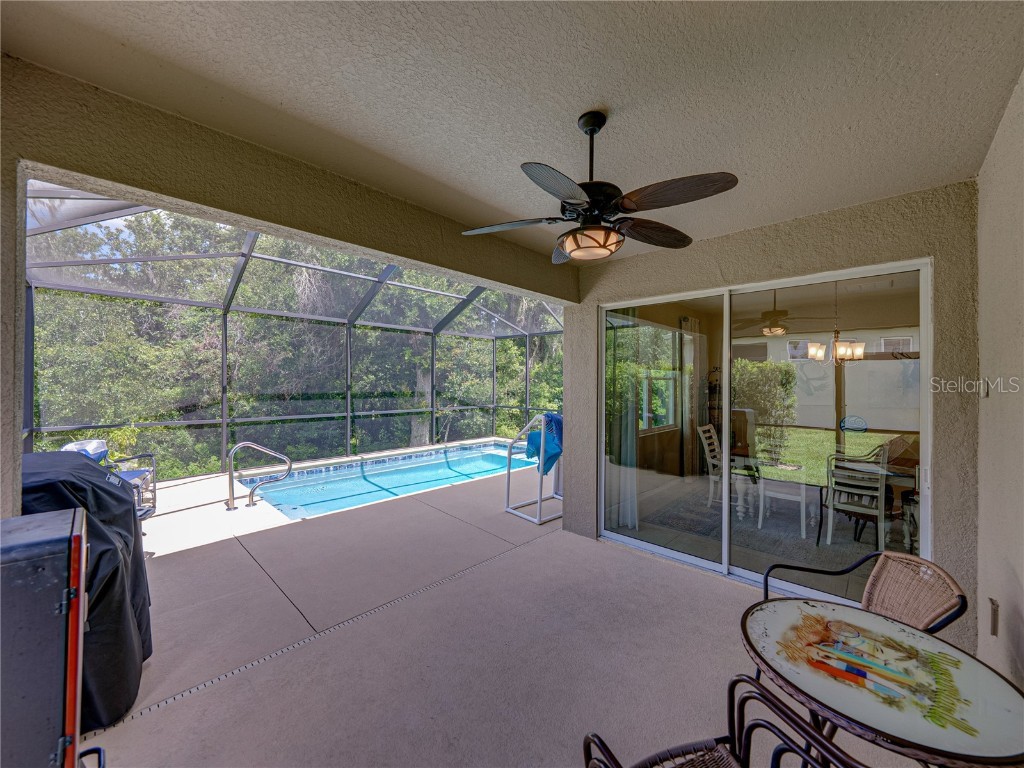 12615 Eastpointe Drive Dade City FL 33525 TB8409687 image39