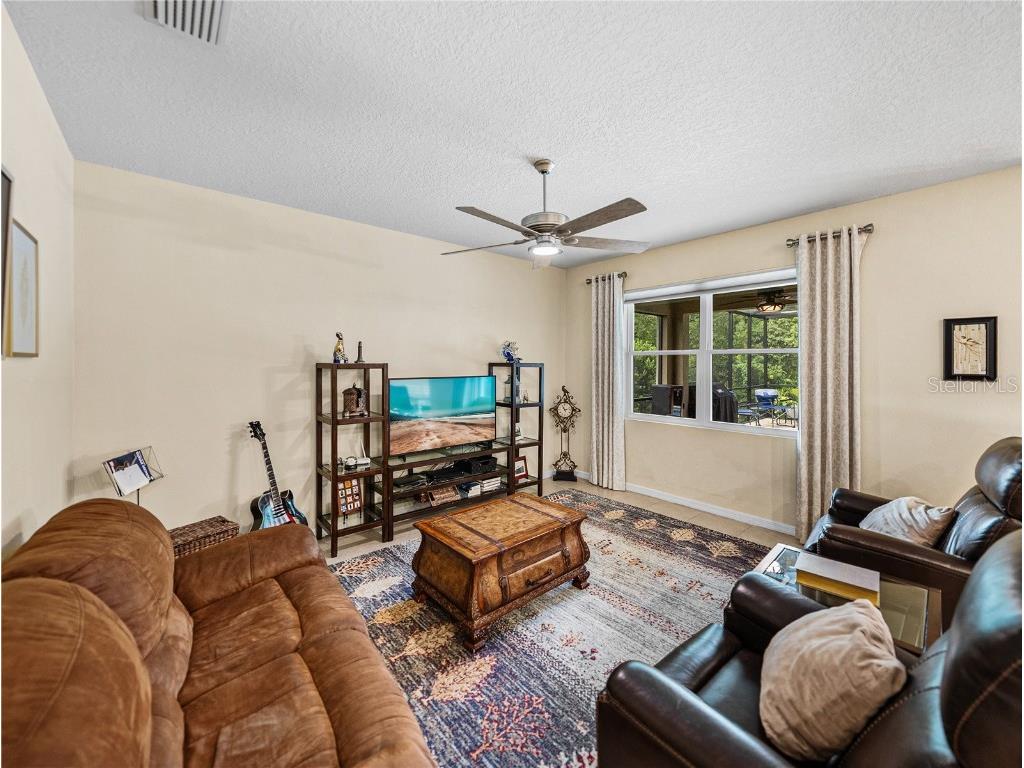 12615 Eastpointe Drive Dade City FL 33525 TB8409687 image9