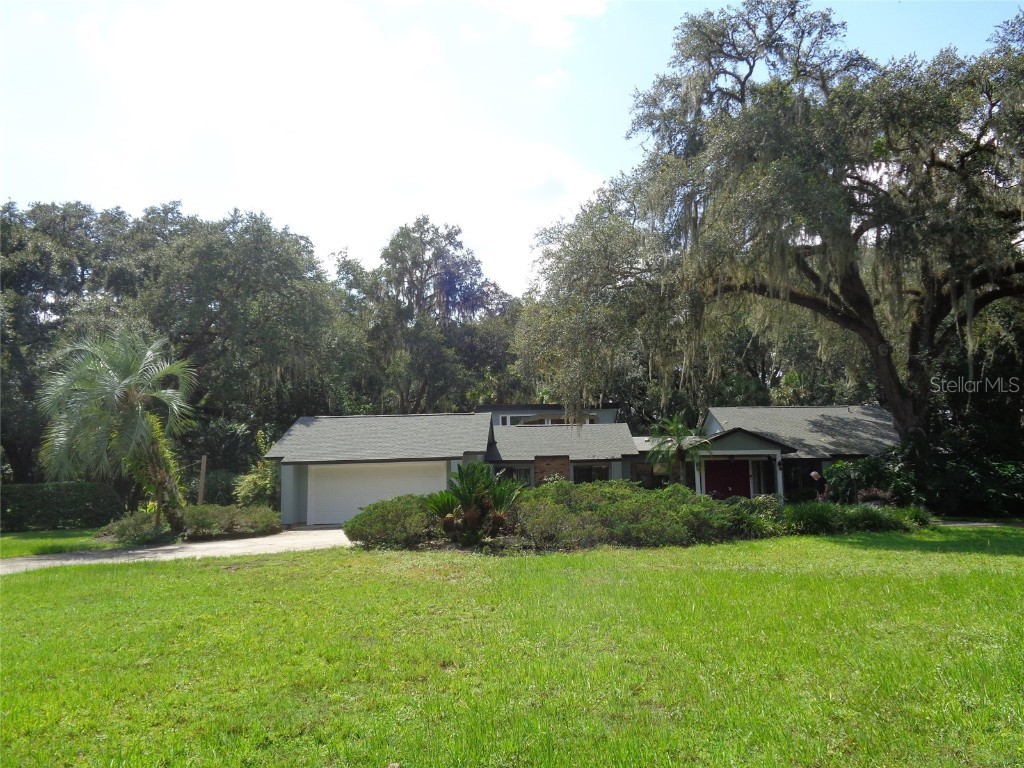12617 Green Oak Lane Dade City FL 33525 T3467260 image1