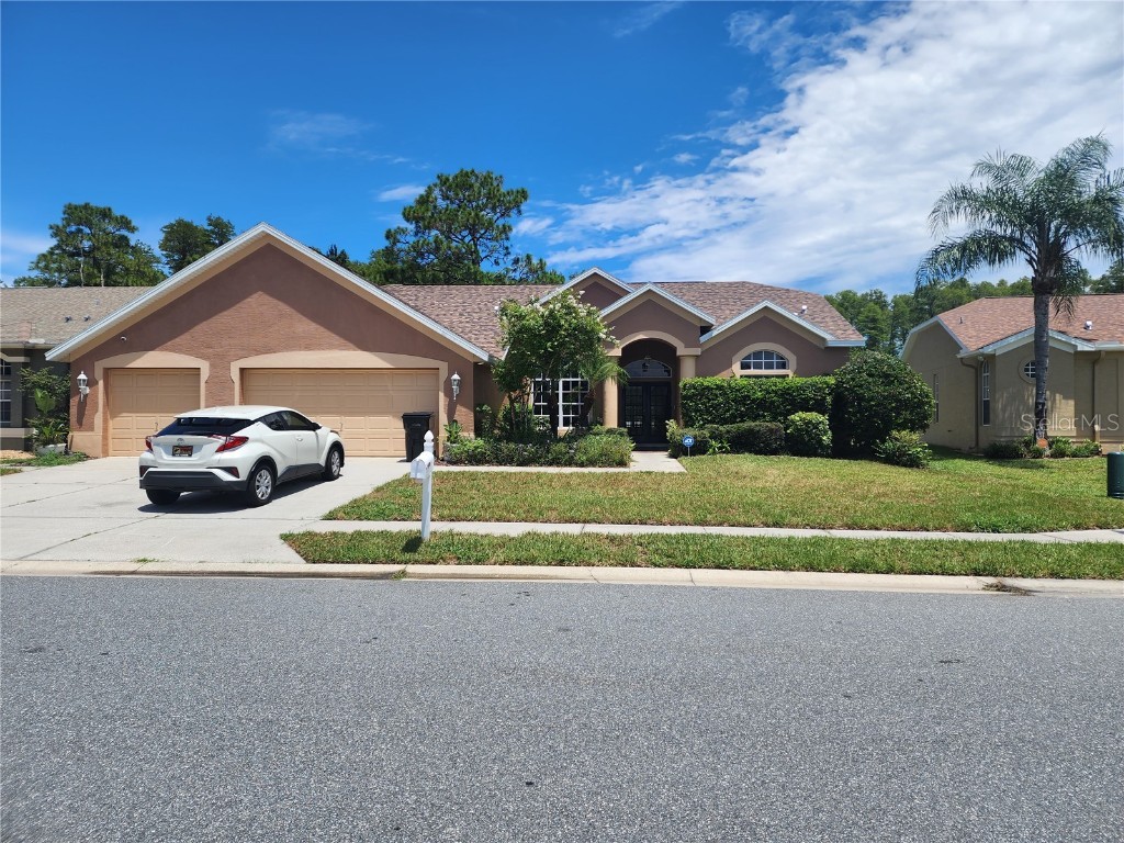 12617 Roseland Drive New Port Richey FL 34654 W7857423 image1