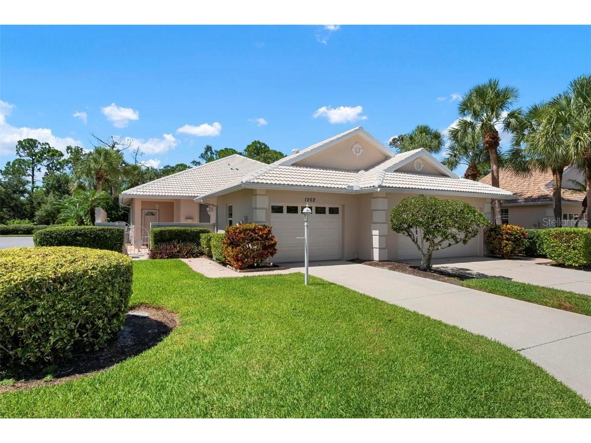 1262 Berkshire Circle Venice FL 34292 N6139897 image2