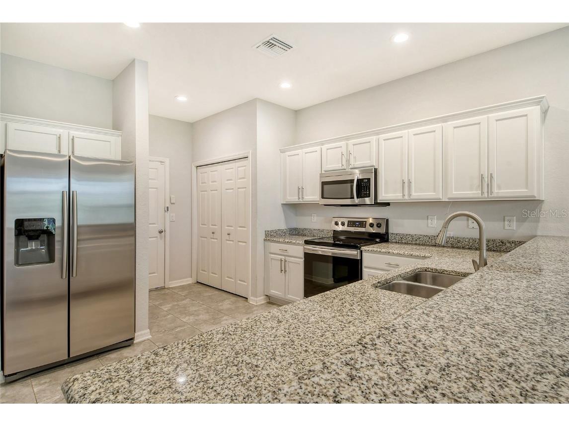 1262 Grantham Drive Sarasota FL 34234 A4675666 image13