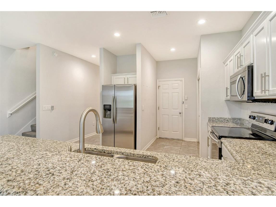 1262 Grantham Drive Sarasota FL 34234 A4675666 image14