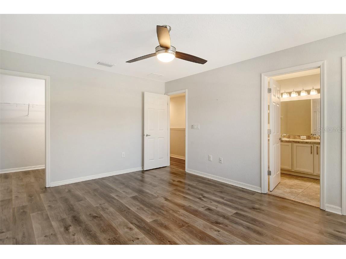 1262 Grantham Drive Sarasota FL 34234 A4675666 image23