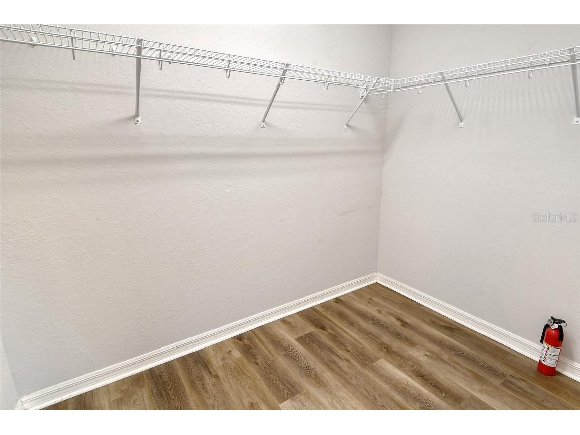 1262 Grantham Drive Sarasota FL 34234 A4675666 image24