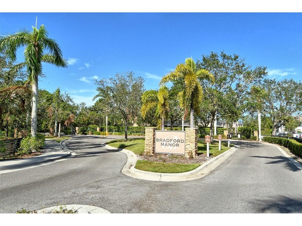 1262 Grantham Drive Sarasota FL 34234 A4675666 image38