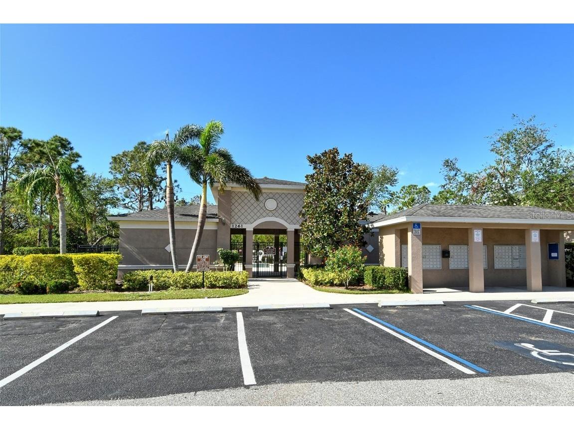 1262 Grantham Drive Sarasota FL 34234 A4675666 image41