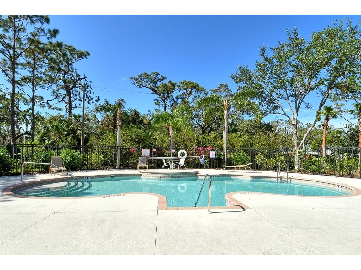 1262 Grantham Drive Sarasota FL 34234 A4675666 image42