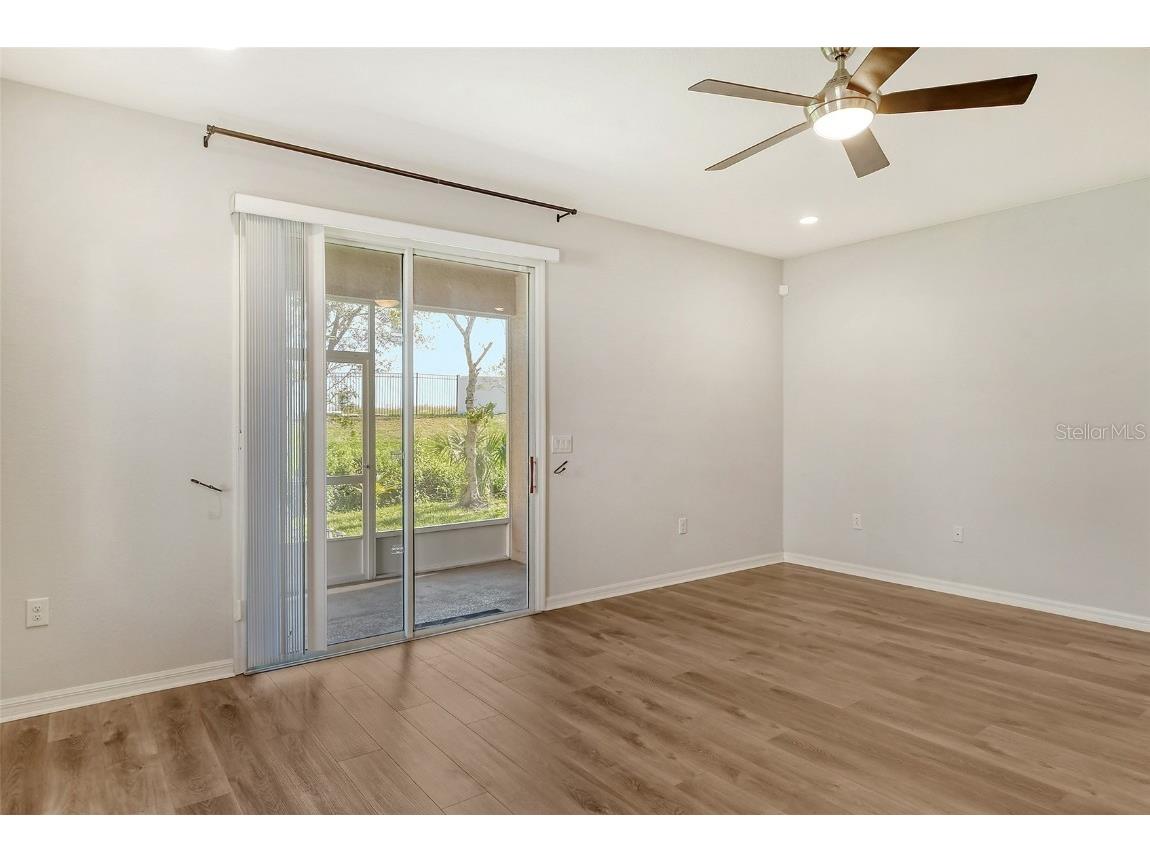 1262 Grantham Drive Sarasota FL 34234 A4675666 image5