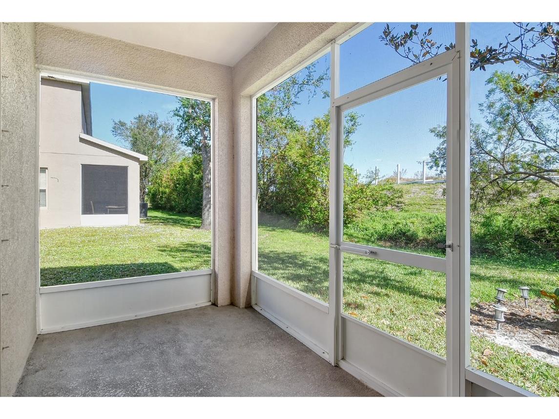 1262 Grantham Drive Sarasota FL 34234 A4675666 image7