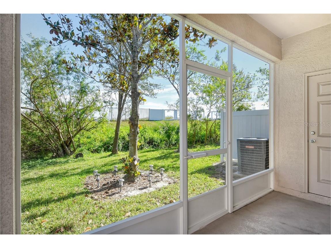 1262 Grantham Drive Sarasota FL 34234 A4675666 image8