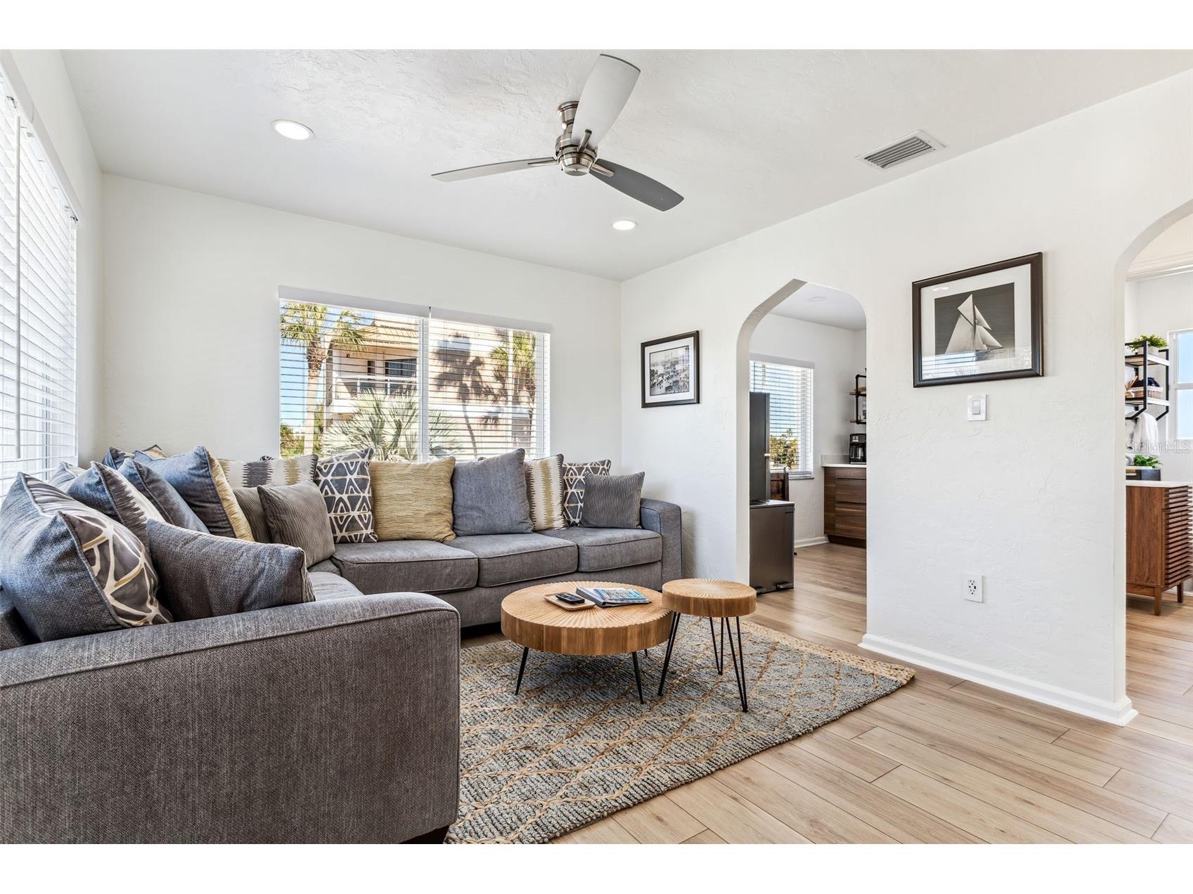 12620 Gulf Boulevard Treasure Island FL 33706 TB8509455 image15