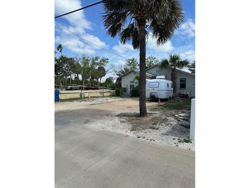 12620 Lagoon Lane Treasure Island FL 33706 TB8492350 image1