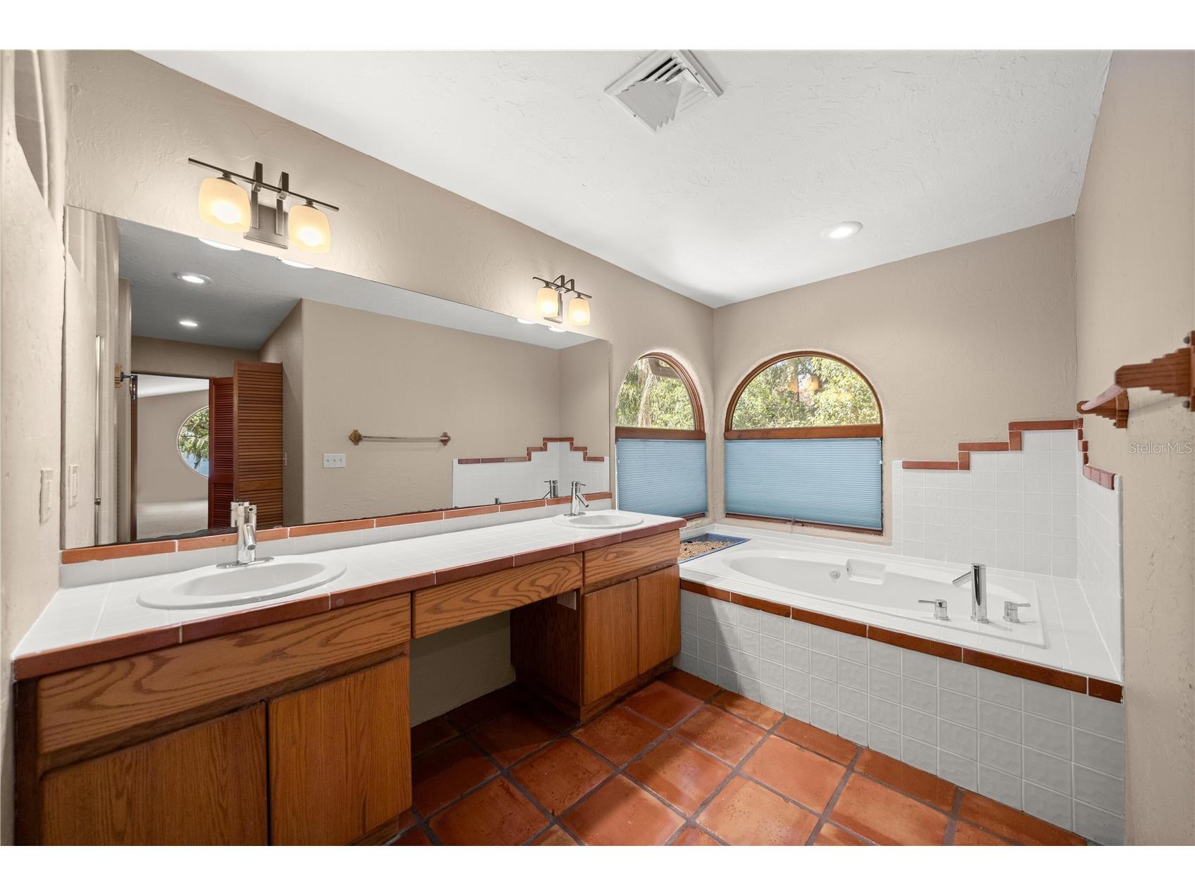 12621 SE Sunset Harbor Road Weirsdale FL 32195 - LAKE WEIR OM721755 image31