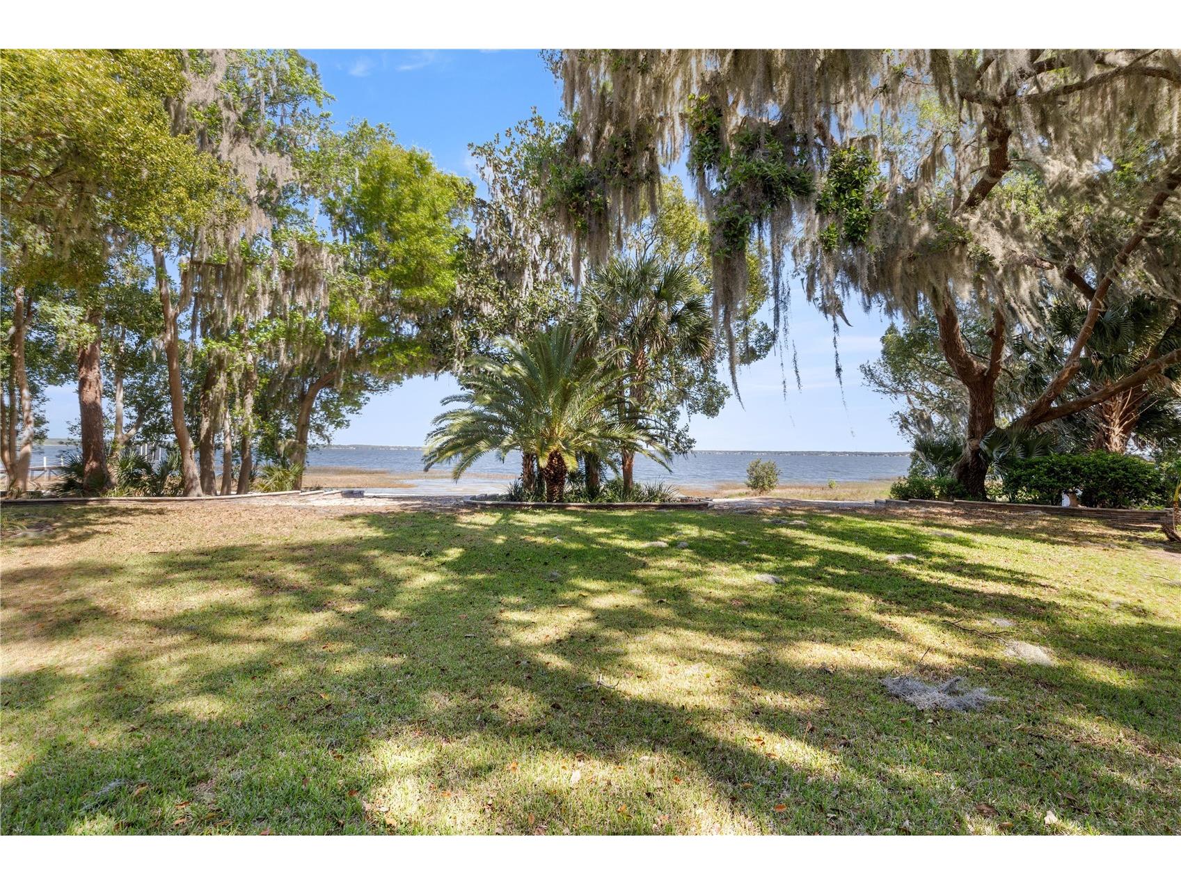 12621 SE Sunset Harbor Road Weirsdale FL 32195 - LAKE WEIR OM721755 image6