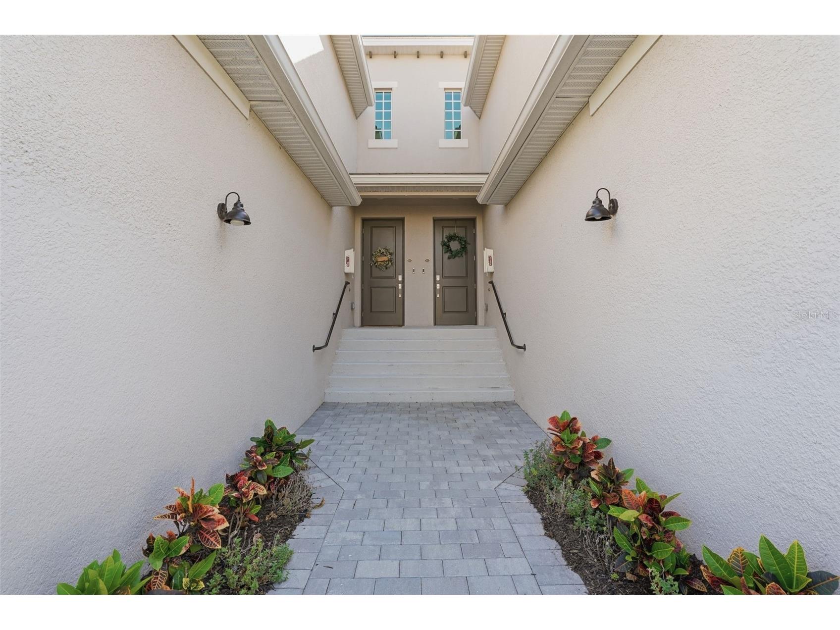 12625 Radiance Court #202 Venice FL 34293 C7523976 image2