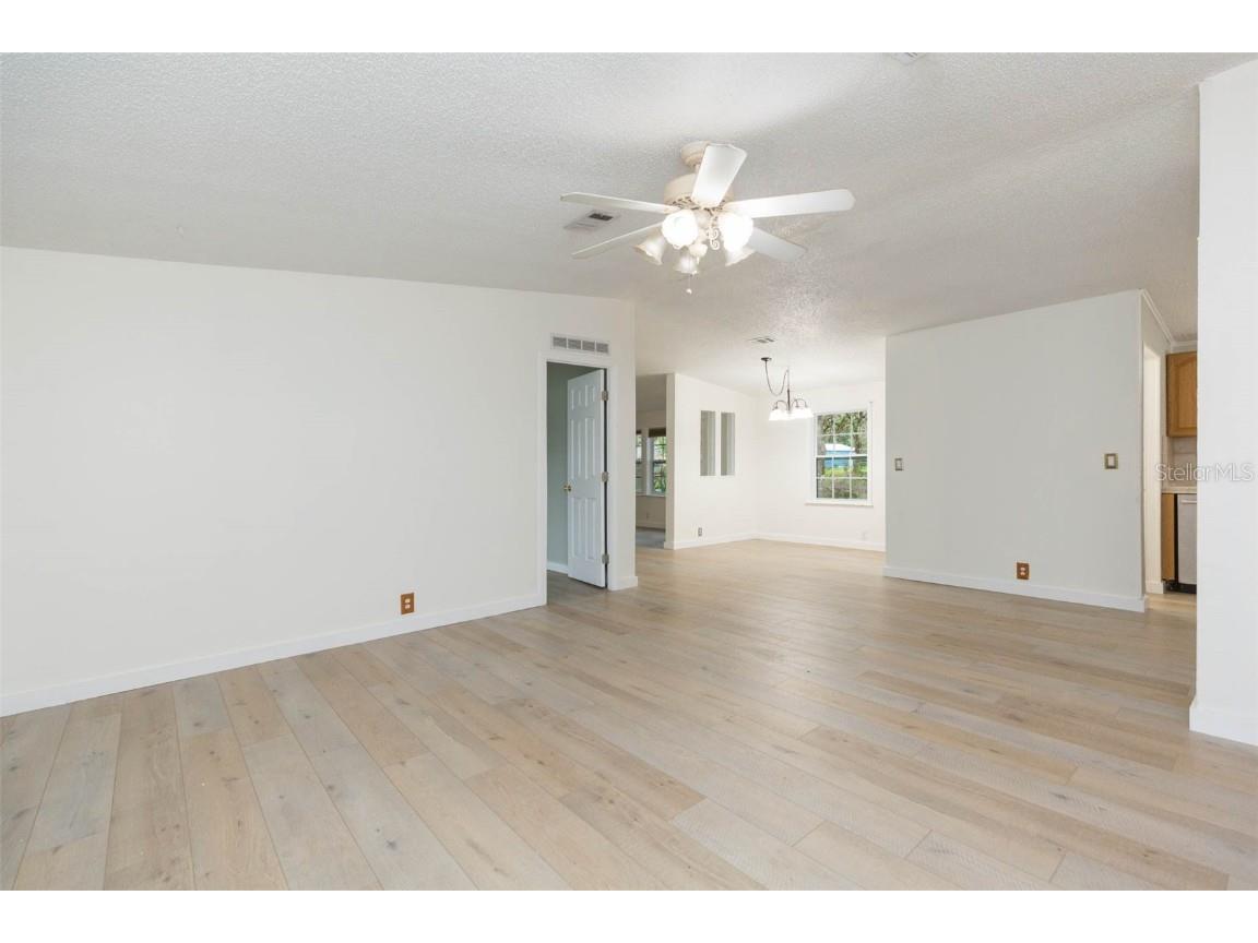 12628 Fort King Road Dade City FL 33525 - TANK LAKE TB8458392 image3