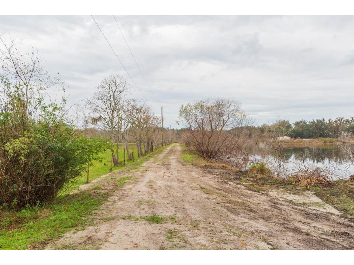 12628 Fort King Road Dade City FL 33525 - TANK LAKE TB8458392 image34