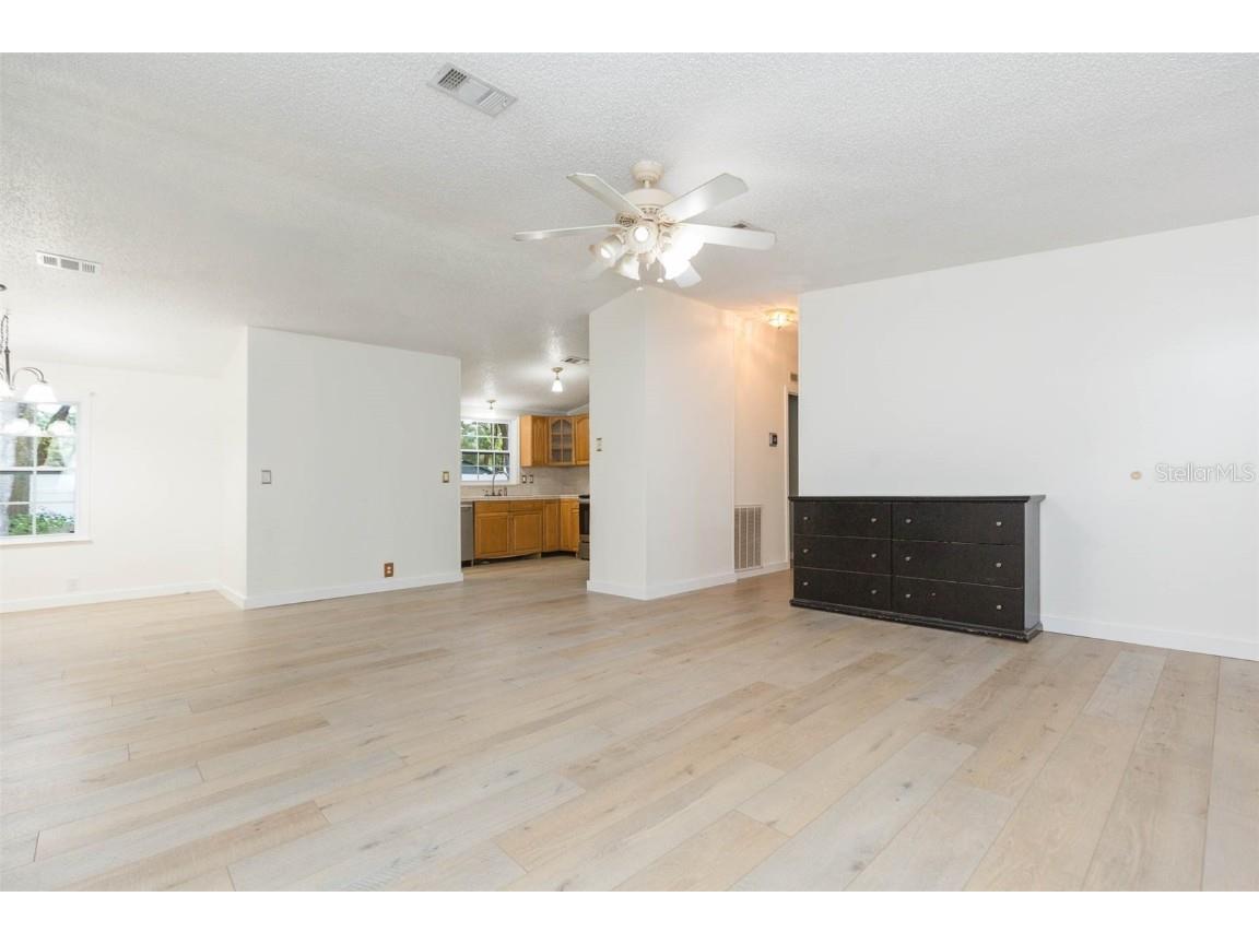 12628 Fort King Road Dade City FL 33525 - TANK LAKE TB8458392 image5