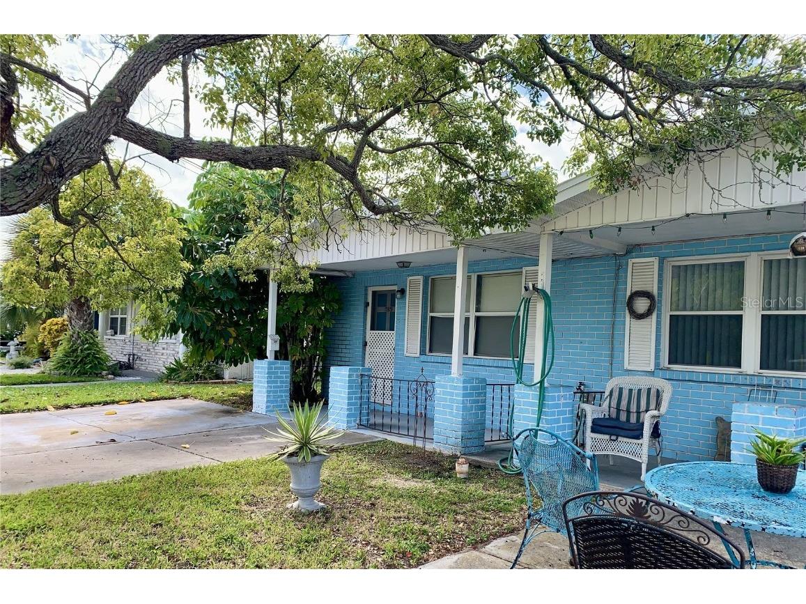 12629 & 12631 1st Isle Hudson FL 34667 W7880282 image3