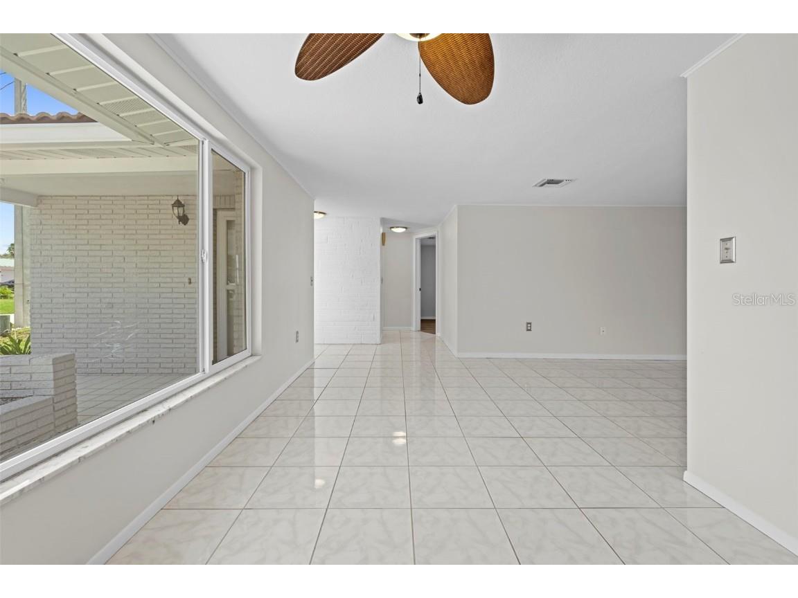 12629 2nd Isle Hudson FL 34667 W7878663 image15