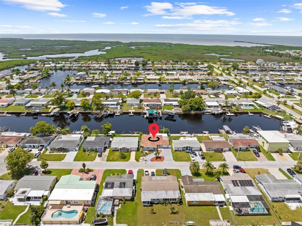 12629 2nd Isle Hudson FL 34667 W7878663 image2