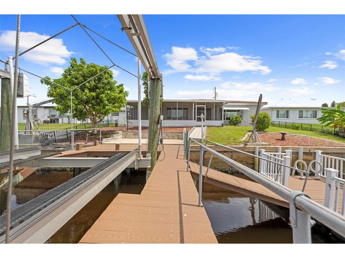 12629 2nd Isle Hudson FL 34667 W7878663 image62