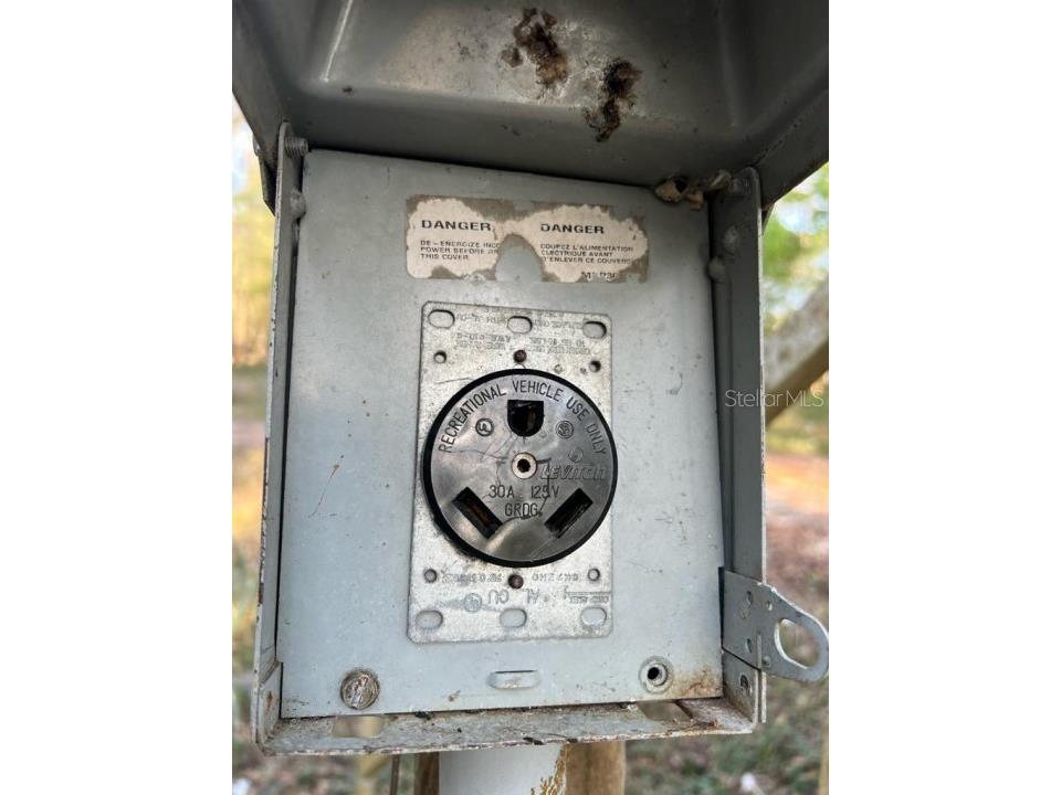 1263 NW 82nd Terrace Bell FL 32619 O6156588 image8